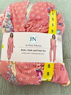 Flora Nikrooz Coral Pink Floral Robe, Tank & Pant Sleep Set